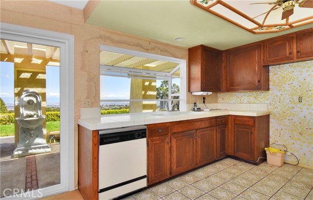 4215 Rousseau Lane, Palos Verdes Peninsula, California 90274, 4 Bedrooms Bedrooms, ,3 BathroomsBathrooms,Residential,Sold,Rousseau,SB20060171