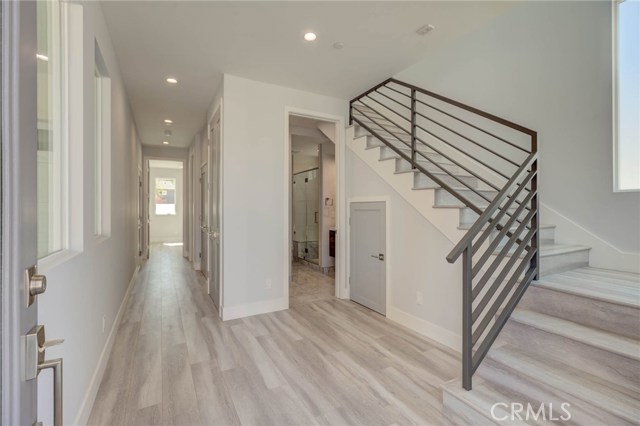 2203 Perkins Lane, Redondo Beach, California 90278, 3 Bedrooms Bedrooms, ,2 BathroomsBathrooms,Residential,Sold,Perkins,PV19112271
