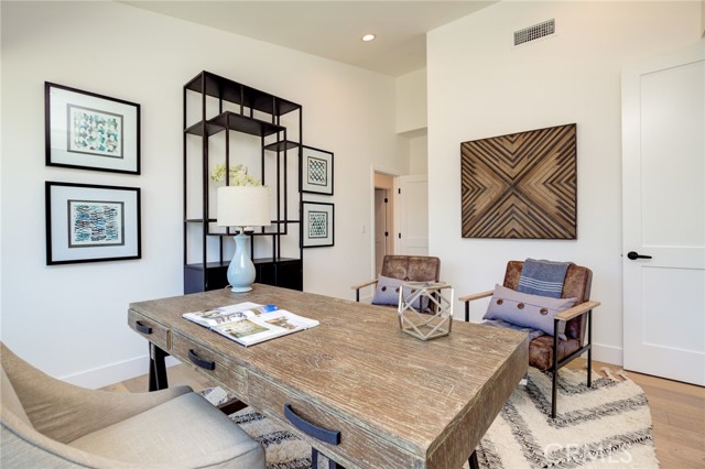 1130 21st Street, Manhattan Beach, California 90266, 5 Bedrooms Bedrooms, ,4 BathroomsBathrooms,Residential,Sold,21st,SB21098347