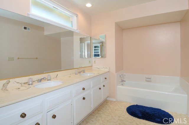 28710 Circlet Drive, Rancho Palos Verdes, California 90275, 4 Bedrooms Bedrooms, ,3 BathroomsBathrooms,Residential,Sold,Circlet,OC17113371