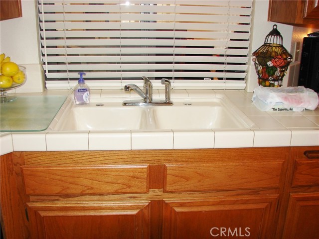 PLENTY OF COUNTERTOP SPACE AND DOUBLE SINK.