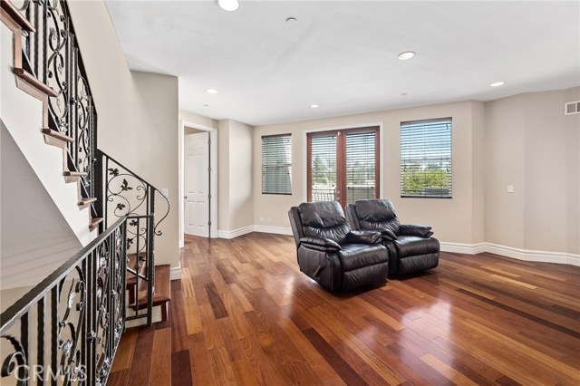 2617 Ripley Avenue, Redondo Beach, California 90278, 4 Bedrooms Bedrooms, ,4 BathroomsBathrooms,Residential,Sold,Ripley,SB20168034