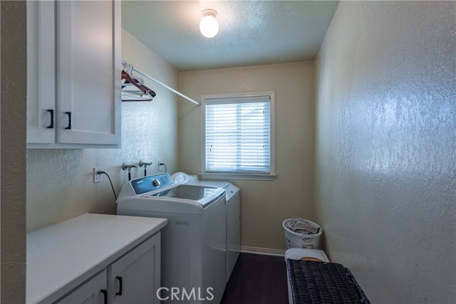 2001 Ernest Avenue, Redondo Beach, California 90278, 4 Bedrooms Bedrooms, ,1 BathroomBathrooms,Residential,Sold,Ernest,SB18238314
