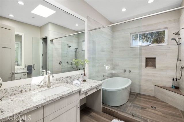 2309 Clark Lane, Redondo Beach, California 90278, 4 Bedrooms Bedrooms, ,3 BathroomsBathrooms,Residential,Sold,Clark,SB21061823