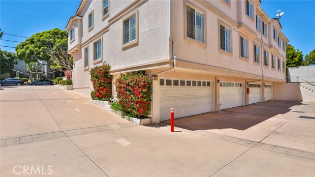 630 Meyer Lane, Redondo Beach, California 90278, 3 Bedrooms Bedrooms, ,3 BathroomsBathrooms,Residential,Sold,Meyer,PV20085973