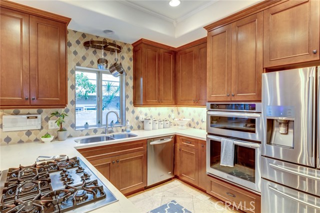 2112 Harriman Lane, Redondo Beach, California 90278, 4 Bedrooms Bedrooms, ,2 BathroomsBathrooms,Residential,Sold,Harriman,SB18280031