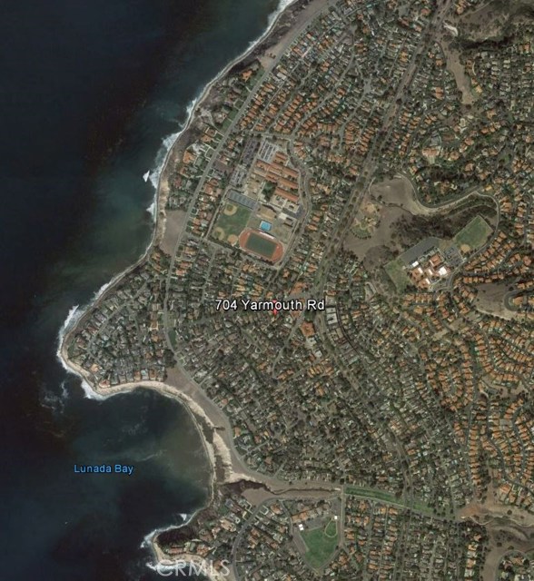 Lunada Bay aerial showing Palos Verdes High, Palos Verdes Intermediate to the right and Lunada Bay elementary at the bottom center