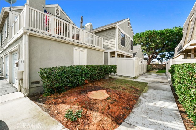 16045 Warmington Lane Huntington Beach, CA, 92649 | Beautiful Photos 16045 Warmington Lane