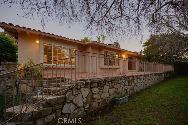 2105 Via Estudillo, Palos Verdes Estates, California 90274, 4 Bedrooms Bedrooms, ,2 BathroomsBathrooms,Residential,Sold,Via Estudillo,PV21049061