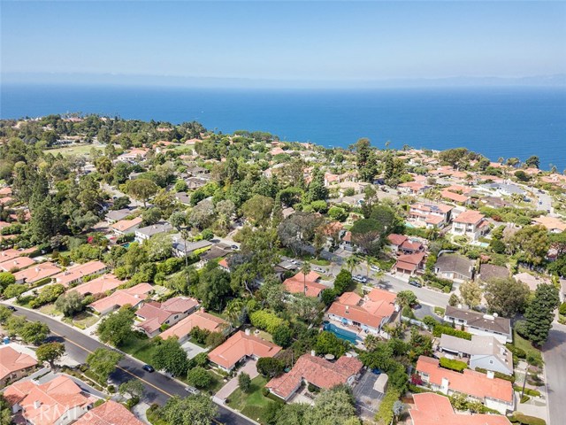 2233 Via Fernandez, Palos Verdes Estates, California 90274, 3 Bedrooms Bedrooms, ,1 BathroomBathrooms,Residential,Sold,Via Fernandez,SB17187137