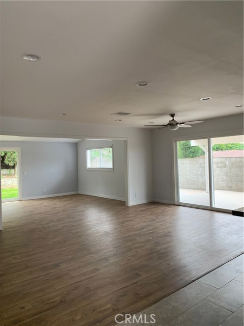 Living room/dining area.