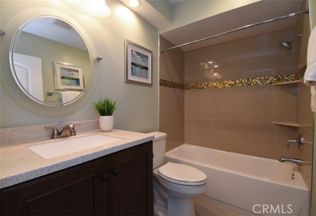 Remodeled Full Hallway Bathroom on the Upper Level Remodeled Full Hallway Bathroom on the Upper Level