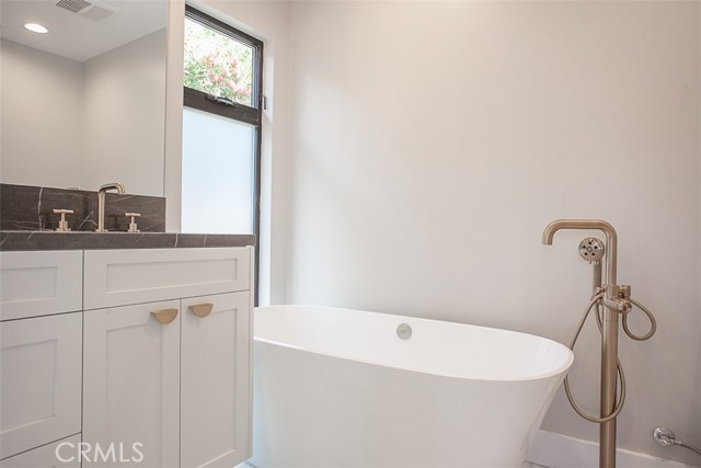 3304 Mcbain Avenue, Redondo Beach, California 90278, 4 Bedrooms Bedrooms, ,2 BathroomsBathrooms,Residential,Sold,Mcbain,SB18152689