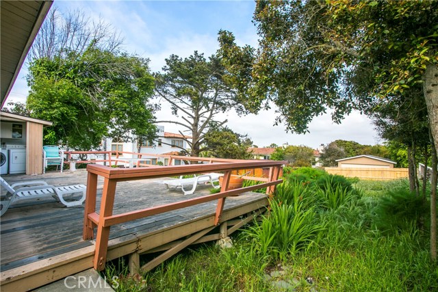 1020 Pacific Avenue, Manhattan Beach, California 90266, 4 Bedrooms Bedrooms, ,1 BathroomBathrooms,Residential,Sold,Pacific,SB17069803