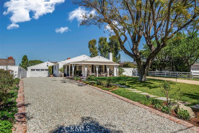 37 Dapplegray Lane, Rolling Hills Estates, California 90274, 4 Bedrooms Bedrooms, ,3 BathroomsBathrooms,Residential,Sold,Dapplegray,PV19062488