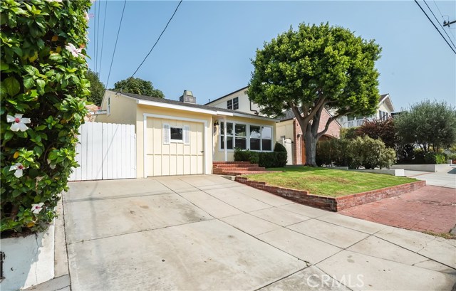641 27th Street, Manhattan Beach, California 90266, 2 Bedrooms Bedrooms, ,1 BathroomBathrooms,Residential,Sold,27th,SB20174860