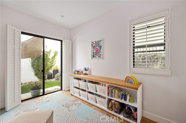 535 Avenue B, Redondo Beach, California 90277, 4 Bedrooms Bedrooms, ,3 BathroomsBathrooms,Residential,Sold,Avenue B,SB20169921