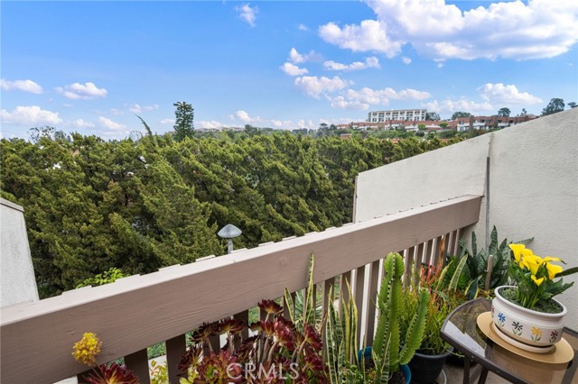 28118 Ridgeforest Court, Rancho Palos Verdes, California 90275, 3 Bedrooms Bedrooms, ,3 BathroomsBathrooms,Residential,Sold,Ridgeforest,SB21084688