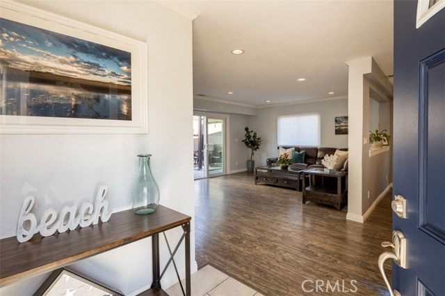 2019 Ernest Avenue, Redondo Beach, California 90278, 3 Bedrooms Bedrooms, ,2 BathroomsBathrooms,Residential,Sold,Ernest,SB20040759