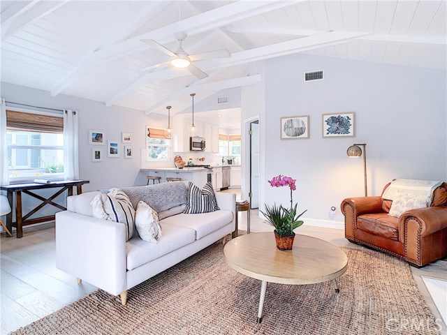 2801 Valley Drive, Manhattan Beach, California 90266, 2 Bedrooms Bedrooms, ,1 BathroomBathrooms,Residential,Sold,Valley,SB19012172