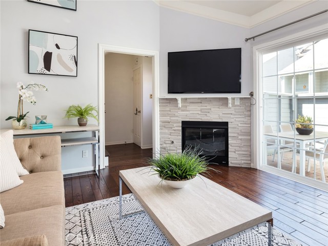 1917 Nelson Avenue, Redondo Beach, California 90278, 3 Bedrooms Bedrooms, ,3 BathroomsBathrooms,Residential,Sold,Nelson,WS21087419
