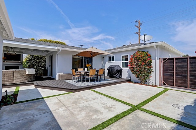2306 Graham Avenue, Redondo Beach, California 90278, 2 Bedrooms Bedrooms, ,2 BathroomsBathrooms,Residential,Sold,Graham,SB18096314