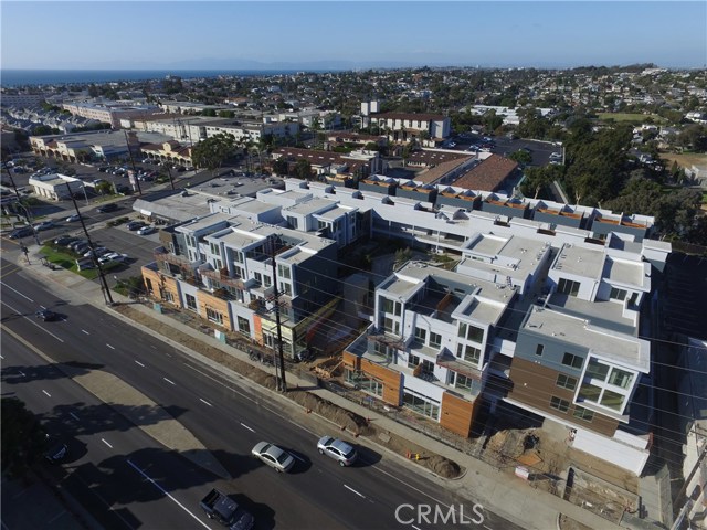 1920 Pacific Coast Highway, Redondo Beach, California 90277, 2 Bedrooms Bedrooms, ,2 BathroomsBathrooms,Residential,Sold,Pacific Coast Highway,OC20096225