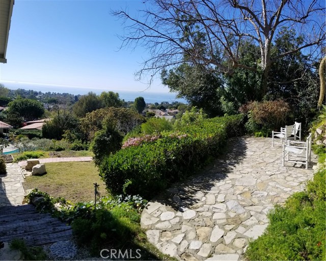 1233 Via Romero, Palos Verdes Estates, California 90274, 4 Bedrooms Bedrooms, ,3 BathroomsBathrooms,Residential,Sold,Via Romero,SB18029101