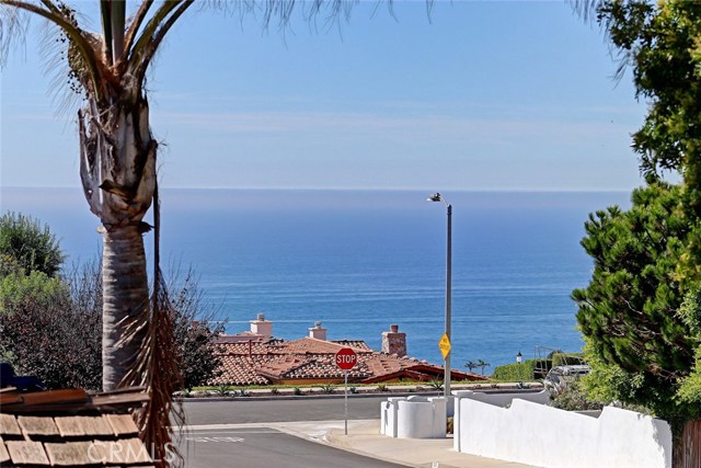 7206 Rue Godbout, Rancho Palos Verdes, California 90275, 4 Bedrooms Bedrooms, ,1 BathroomBathrooms,Residential,Sold,Rue Godbout,SB17223671