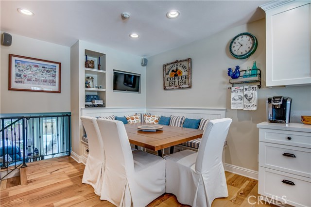 1806 Spreckels Lane, Redondo Beach, California 90278, 2 Bedrooms Bedrooms, ,2 BathroomsBathrooms,Residential,Sold,Spreckels,SB20217970