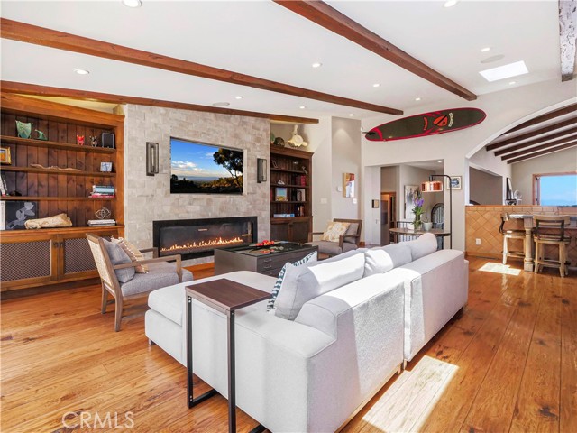 592 Via Almar, Palos Verdes Estates, California 90274, 4 Bedrooms Bedrooms, ,4 BathroomsBathrooms,Residential,Sold,Via Almar,SB21138248