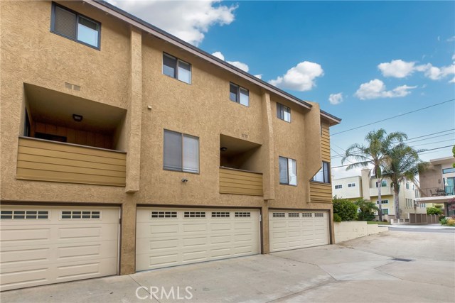 2304 Mathews Avenue, Redondo Beach, California 90278, 2 Bedrooms Bedrooms, ,1 BathroomBathrooms,Residential,Sold,Mathews,TR20131793