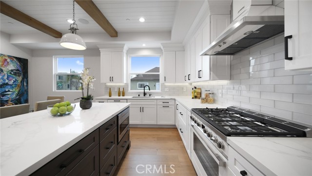 2010 Aviation Way, Redondo Beach, California 90278, 5 Bedrooms Bedrooms, ,5 BathroomsBathrooms,Residential,Sold,Aviation,PV21055057