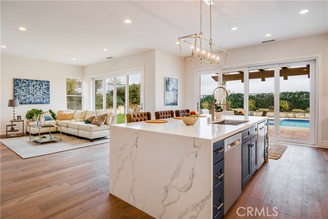 70 Sea Breeze Avenue, Rancho Palos Verdes, California 90275, 4 Bedrooms Bedrooms, ,4 BathroomsBathrooms,Residential,Sold,Sea Breeze,PV19060881