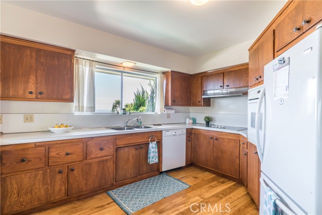 6107 Arrowroot Lane, Rancho Palos Verdes, California 90275, 2 Bedrooms Bedrooms, ,2 BathroomsBathrooms,Residential,Sold,Arrowroot,PW18092045