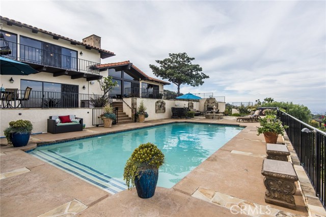 6106 Via Subida, Rancho Palos Verdes, California 90275, 5 Bedrooms Bedrooms, ,5 BathroomsBathrooms,Residential,Sold,Via Subida,PV18161011