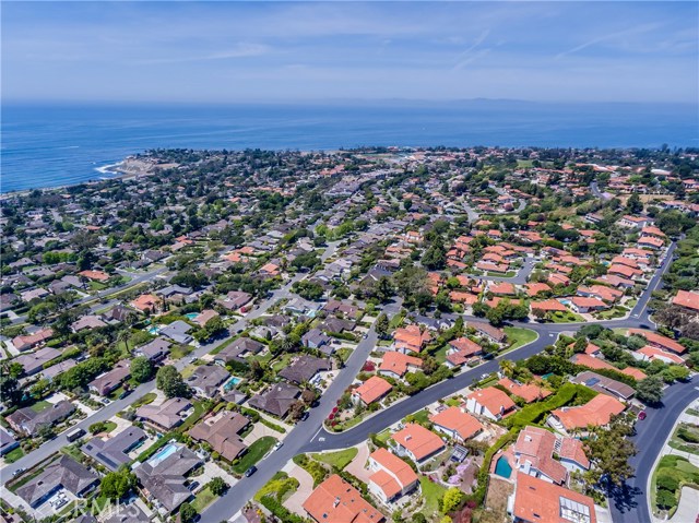 2631 Via Carrillo, Palos Verdes Estates, California 90274, 3 Bedrooms Bedrooms, ,2 BathroomsBathrooms,Residential,Sold,Via Carrillo,PV17093733