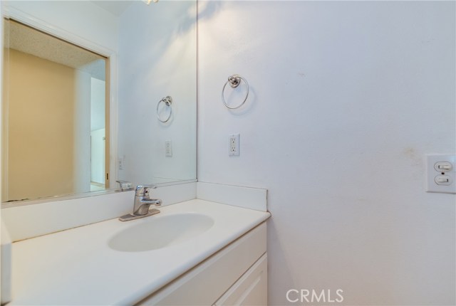 5669 Whitecliff Drive, Rancho Palos Verdes, California 90275, 4 Bedrooms Bedrooms, ,3 BathroomsBathrooms,Residential,Sold,Whitecliff,PV17220054