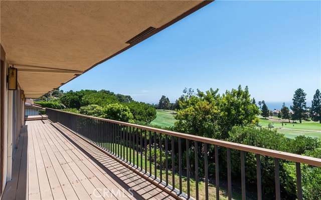 85 foot deck on upper level with golf course and ocean view.