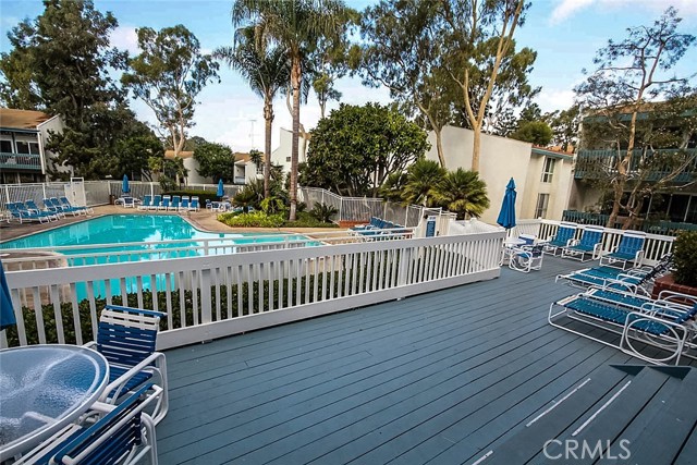 812 Camino Real, Redondo Beach, California 90277, 2 Bedrooms Bedrooms, ,1 BathroomBathrooms,Residential,Sold,Camino Real,SB21045124