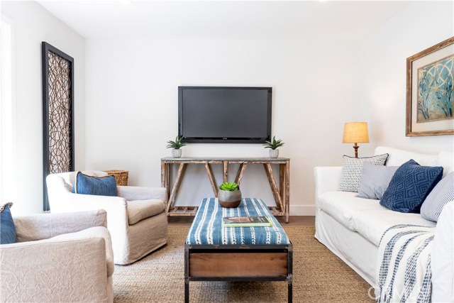 1715 Ford Avenue, Redondo Beach, California 90278, 3 Bedrooms Bedrooms, ,1 BathroomBathrooms,Residential,Sold,Ford,SB20057405