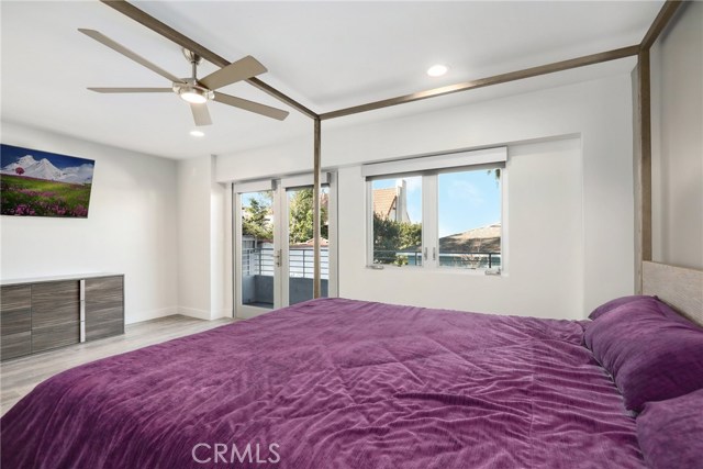 2031 Hillcrest Drive, Hermosa Beach, California 90254, 3 Bedrooms Bedrooms, ,4 BathroomsBathrooms,Residential,Sold,Hillcrest,PW20026303
