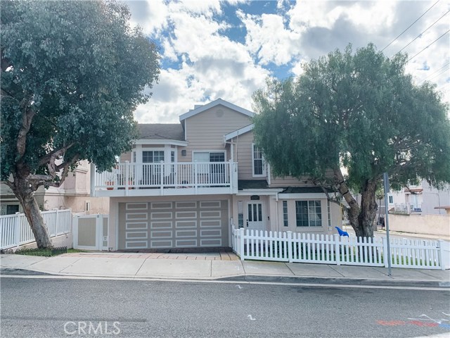 1708 Flagler Lane, Redondo Beach, California 90278, 3 Bedrooms Bedrooms, ,3 BathroomsBathrooms,Residential,Sold,Flagler,SB20038541