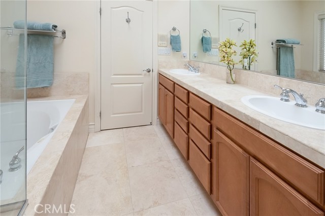 1729 Haynes, Redondo Beach, California 90278, 4 Bedrooms Bedrooms, ,2 BathroomsBathrooms,Residential,Sold,Haynes,PV19118048