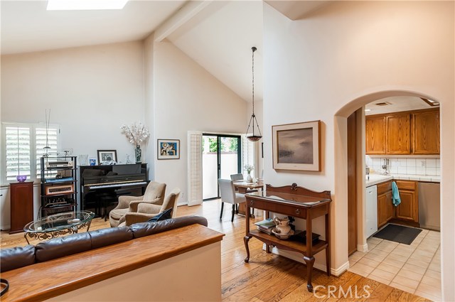 13 Santa Rosa Court, Manhattan Beach, California 90266, 3 Bedrooms Bedrooms, ,2 BathroomsBathrooms,Residential,Sold,Santa Rosa,SB17130717