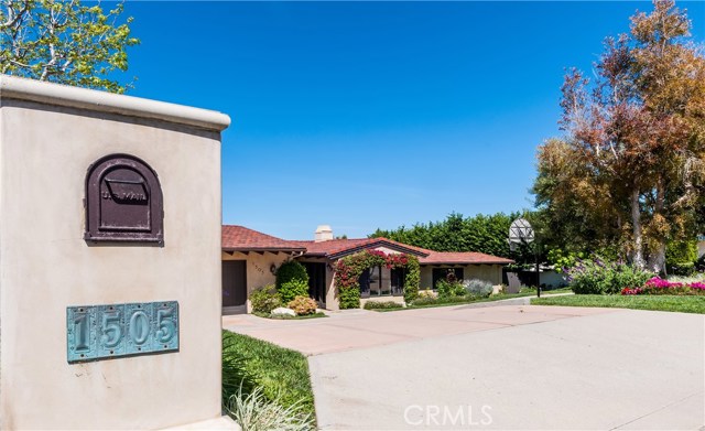 1505 Via Asturias, Palos Verdes Estates, California 90274, 4 Bedrooms Bedrooms, ,2 BathroomsBathrooms,Residential,Sold,Via Asturias,SB17083170
