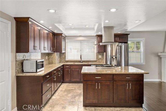 2503 Rindge Lane, Redondo Beach, California 90278, 4 Bedrooms Bedrooms, ,2 BathroomsBathrooms,Residential,Sold,Rindge,SB21099186