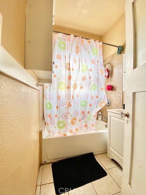  Income Home for Sale in Los Angeles, California