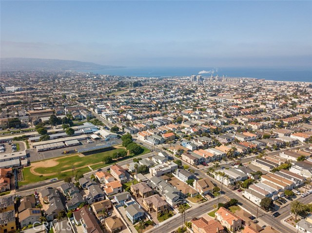 1806 Speyer Lane, Redondo Beach, California 90278, 4 Bedrooms Bedrooms, ,4 BathroomsBathrooms,Residential,Sold,Speyer,OC18117094