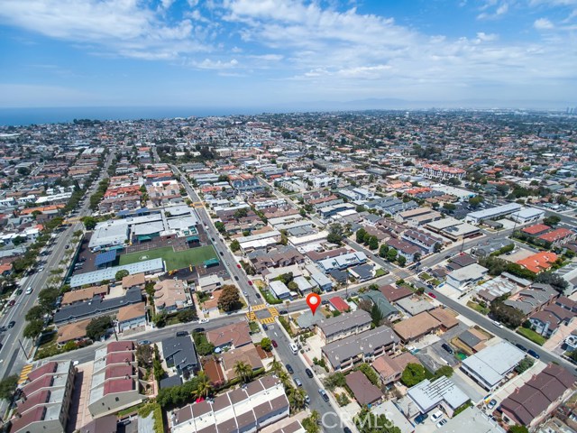 2101 Rockefeller Lane, Redondo Beach, California 90278, 2 Bedrooms Bedrooms, ,1 BathroomBathrooms,Residential,Sold,Rockefeller,SB19174317
